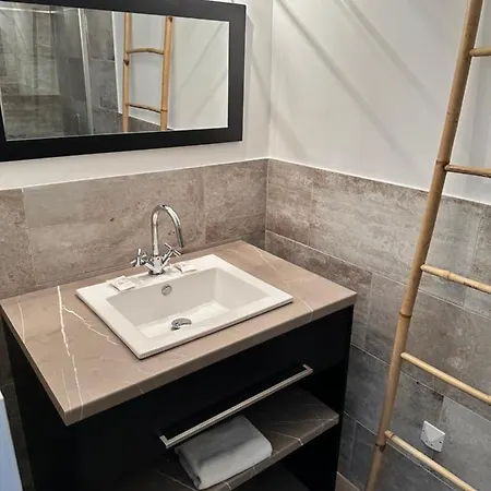 A Storia 3* Bastia (Corsica)