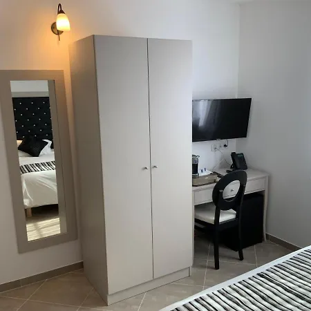 A Storia Μπαστιά