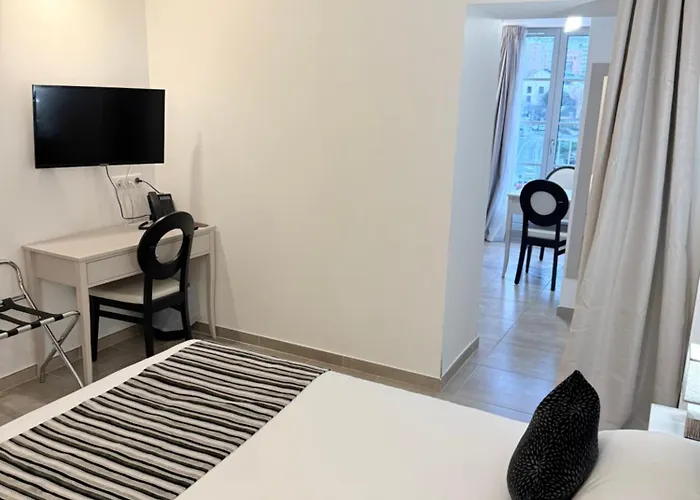 Hotel A Storia Bastia (Corsica)